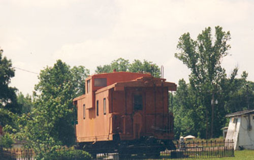 hickory-train
